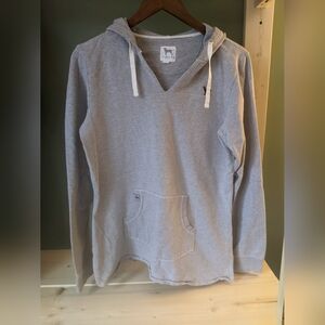The Black Dog Women's Gray Hooded Sweatshirt with Front Pocket Size 1